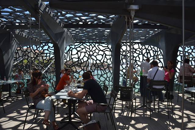 白赛达堤坝餐厅