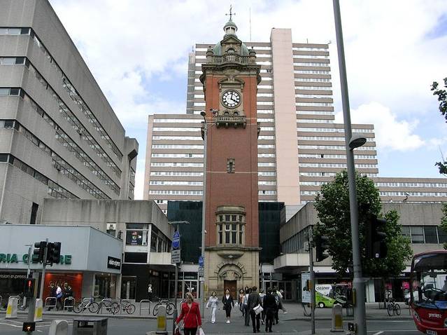 intu Victoria Centre