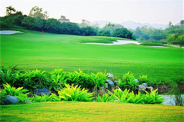 温泉高尔夫球会