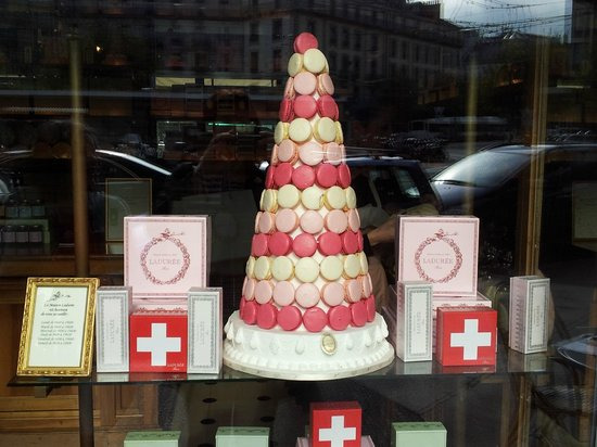  Laduree Geneva Bon Genie