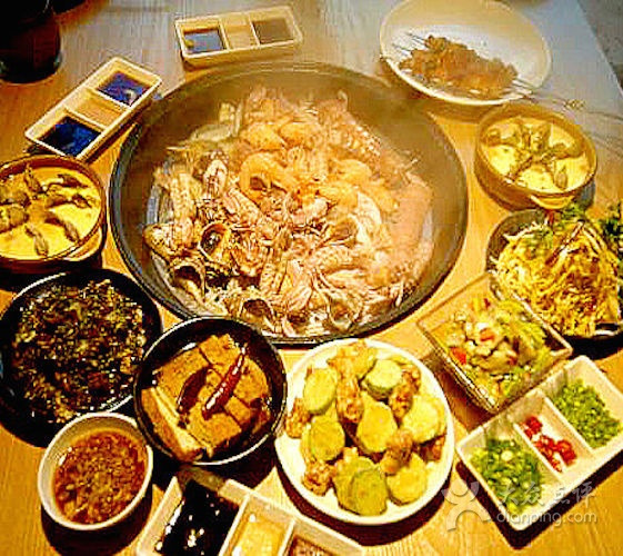 佰蒸鲜大锅海鲜(九水路店)