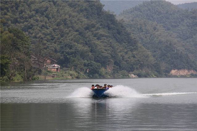 嘉年华水上乐园