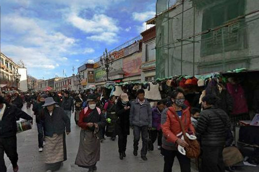 尼桑辰波商场(西藏自治区拉萨市八廓街步行街店)