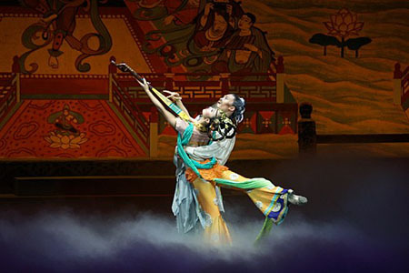 兰州《丝路花雨》演出