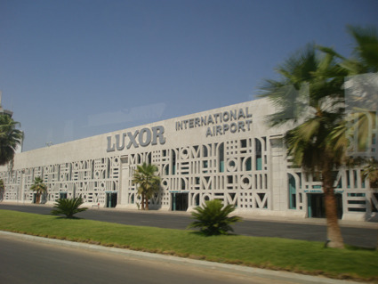 卢克索国际机场
