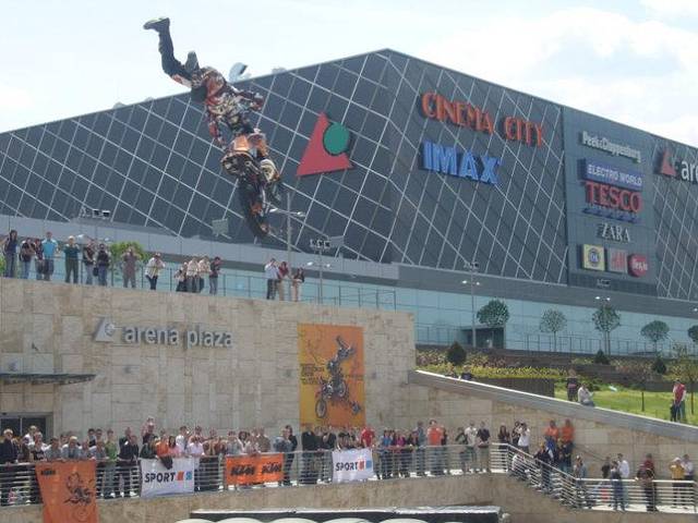 购物中心-Arena Mall