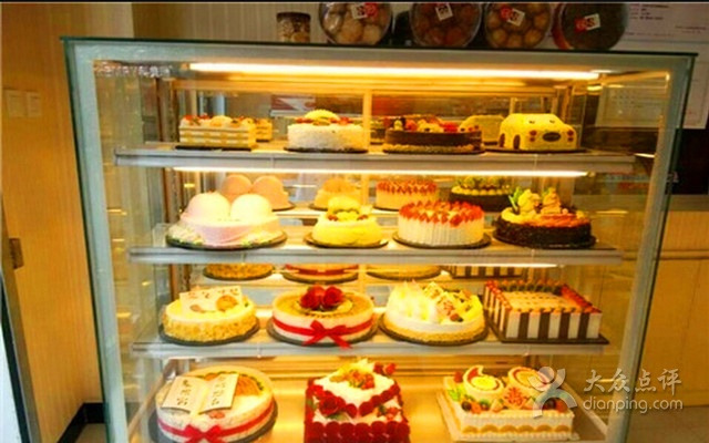 好运来蛋糕(一部)