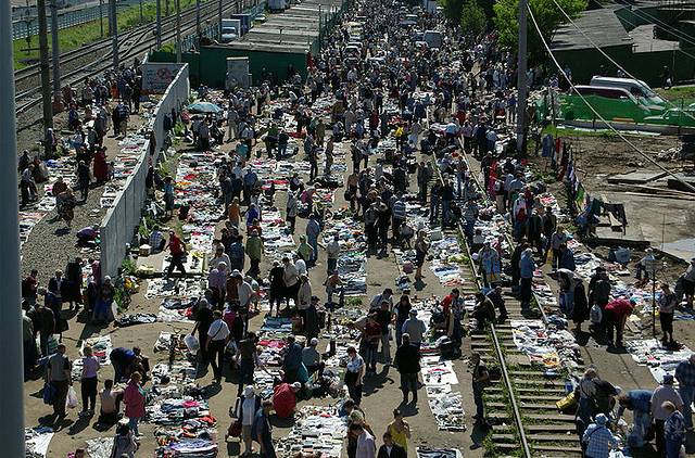 Новоподрезково跳蚤市场