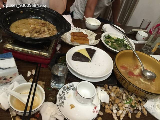 乡巴佬土菜馆(孝丰路店)