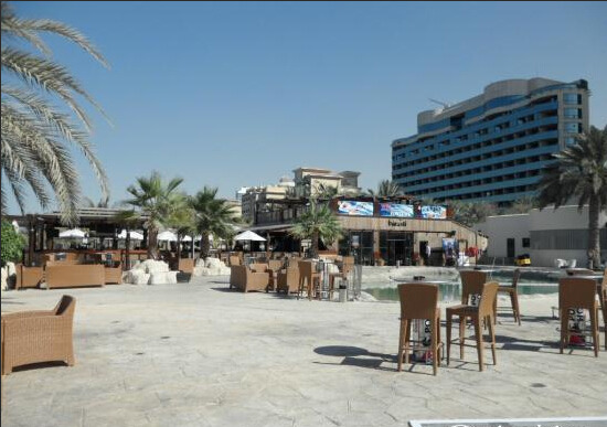 巴拉斯提沙滩酒吧