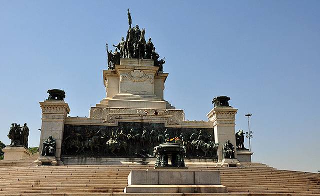 巴西独立纪念碑