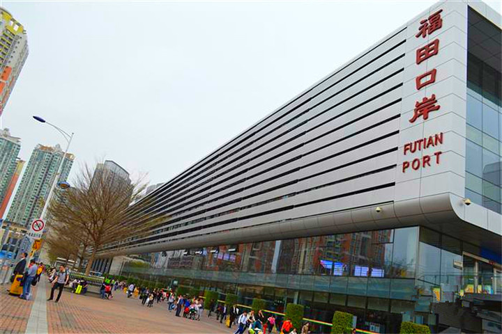 福田口岸位于福田区cbd附近交通较为便利深圳地铁4号线可直达口岸另有