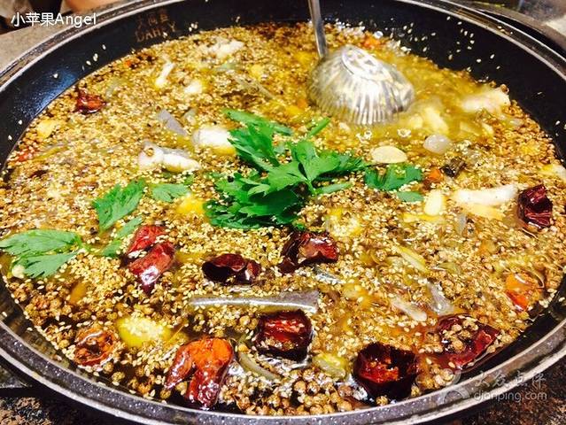 大河宴鱼馆(北京路中和美食街店)