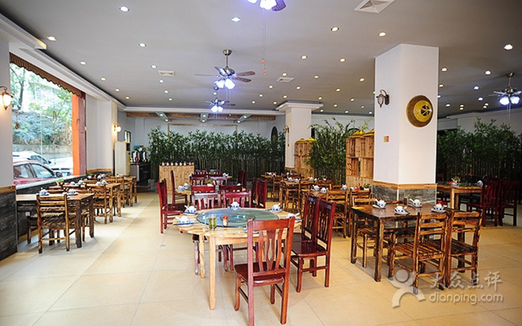 小城大厨家菜馆