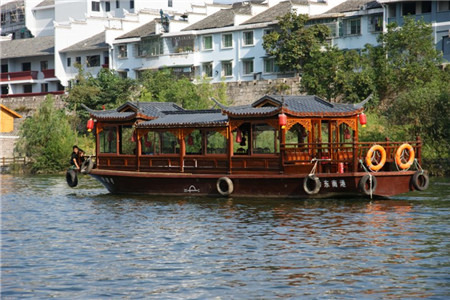 镇远古城水上游