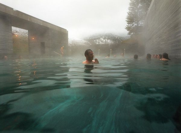 怀基蒂山谷地热池
