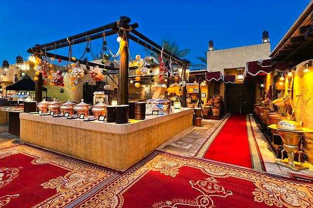 太阳之门沙漠水疗度假村