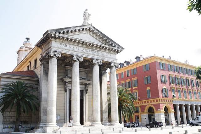 Place de l'Île de Beauté