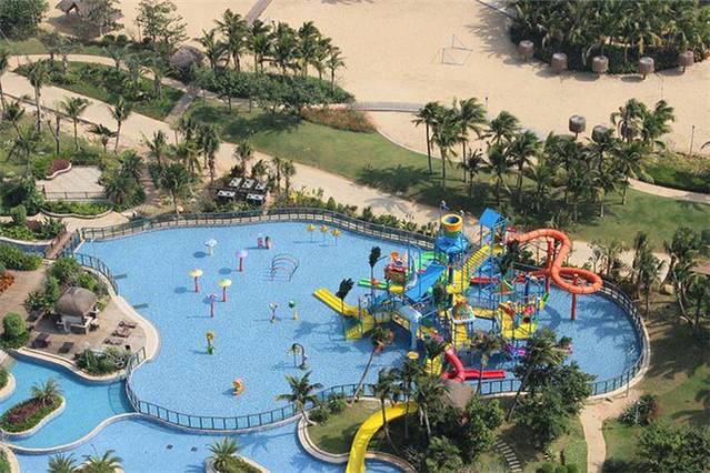 航空小镇水乐园