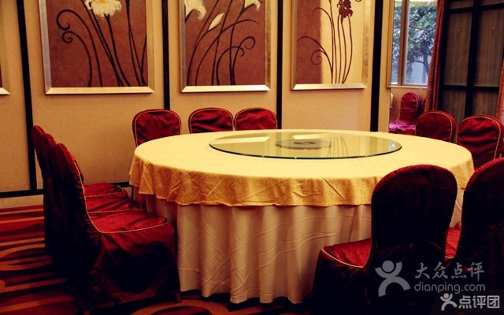 求水山酒店中餐厅