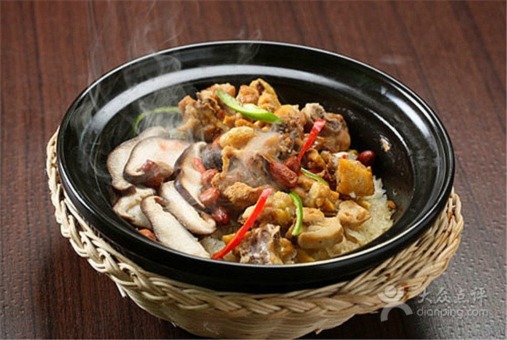 小锅当家 · 浓汁鸡煲饭