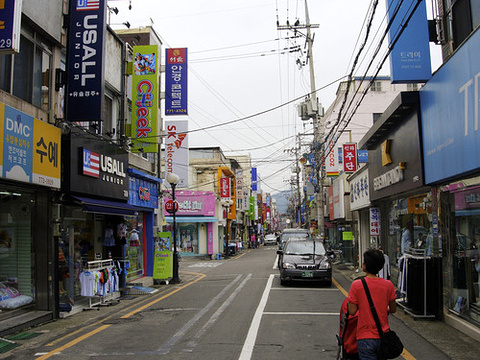 中央路购物街旅游景点图片