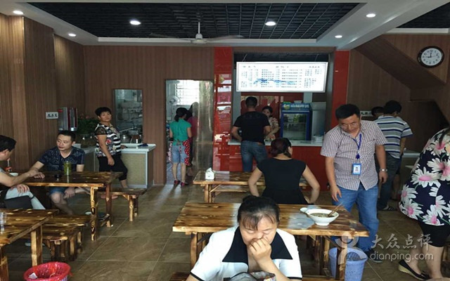 清云大肉面(国际华城店)