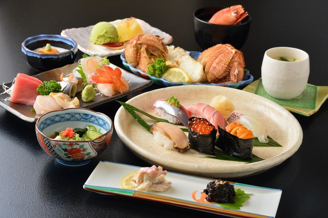 鮨金 総本店