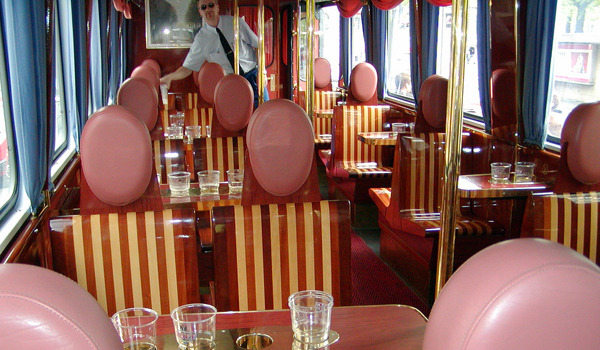 The Spårakoff电车酒吧