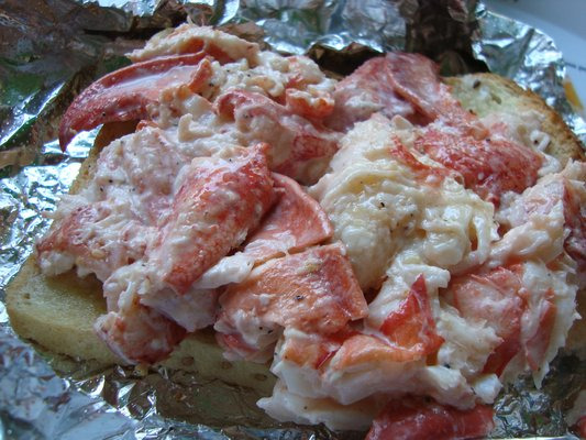 Alive and Kicking Lobster