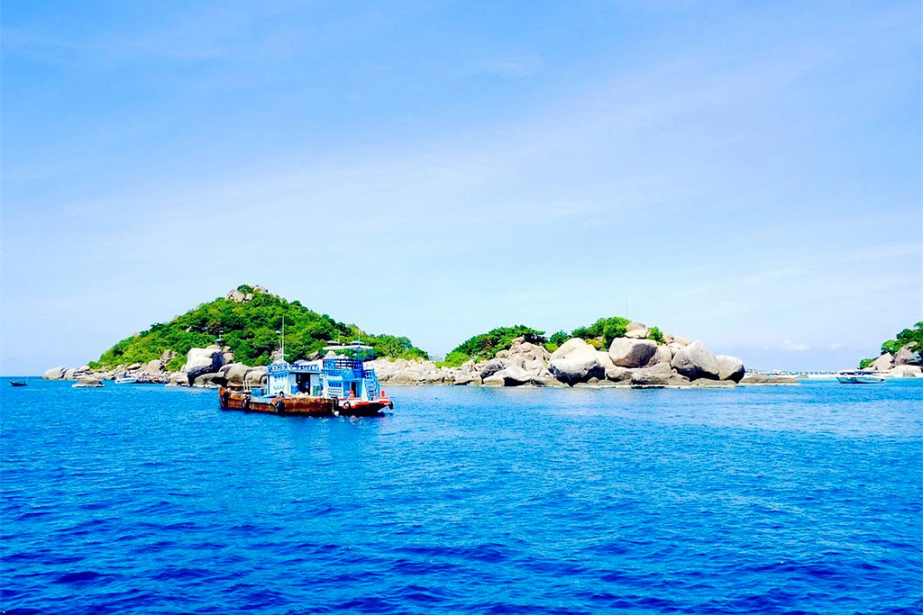 男爵号帆船出海体验