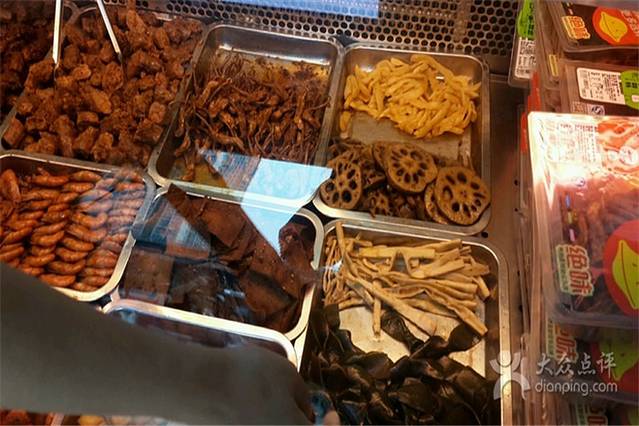 绝味鸭脖（武汉广场店）