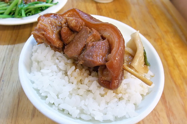 阿章爌肉饭