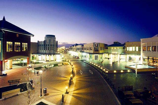 布藤尼购物中心