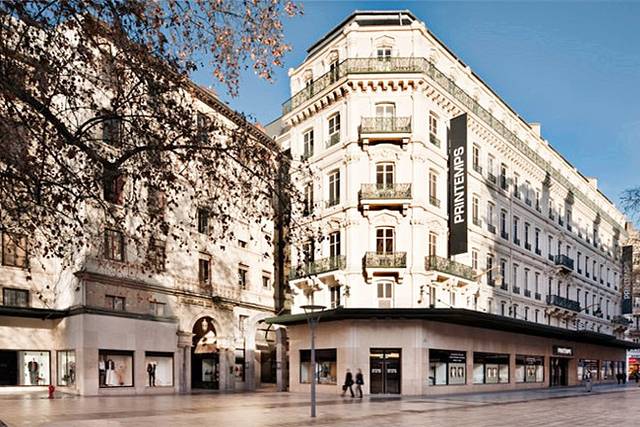 巴黎春天购物中心(里昂店)