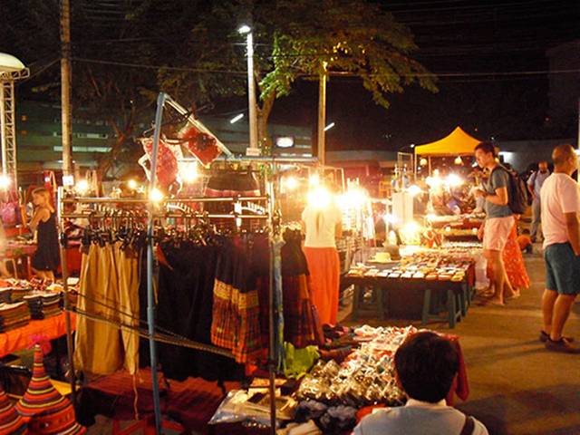 咏河畔市场 2473