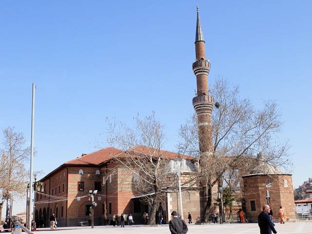 哈吉拜拉姆清真寺