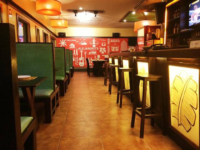 Alejandro's Crispy Pata