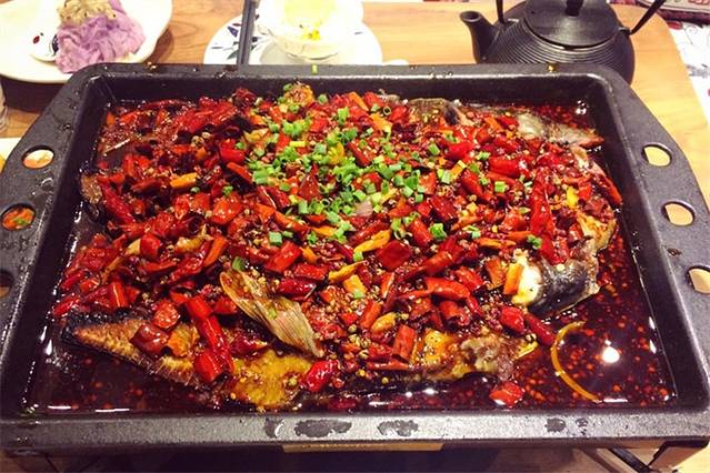 江边城外烤全鱼(金沙天街店)