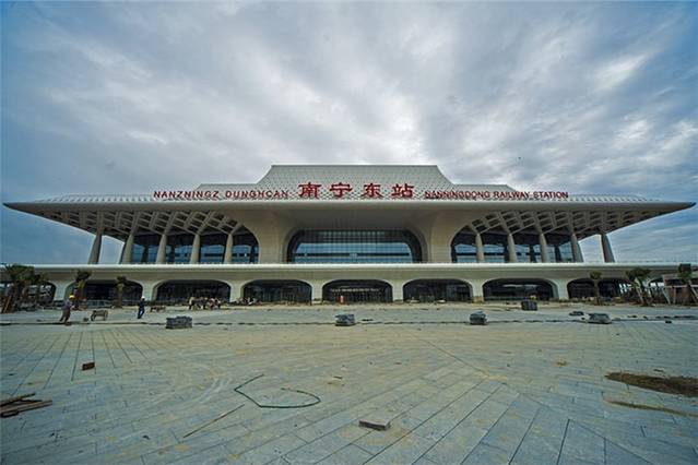南宁东站