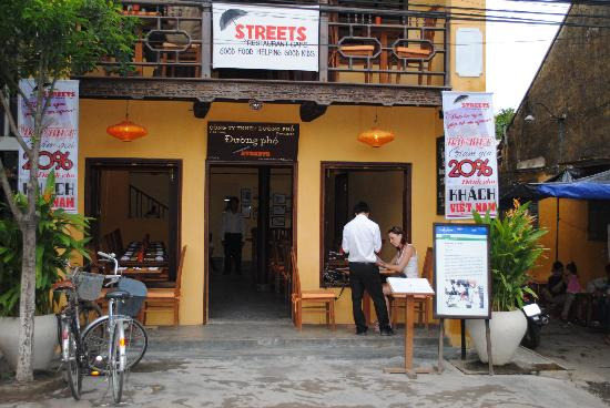 街头饭店咖啡厅