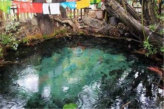 邱桑温泉旅游度假区