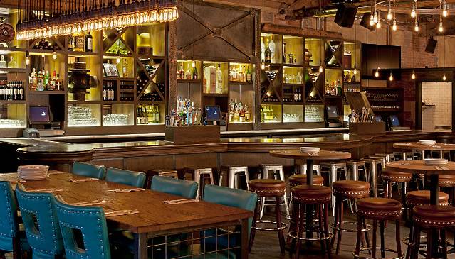 楼马尔纳蒂深盘披萨