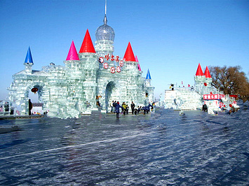 冰雪欢乐谷爱斯基摩乐园