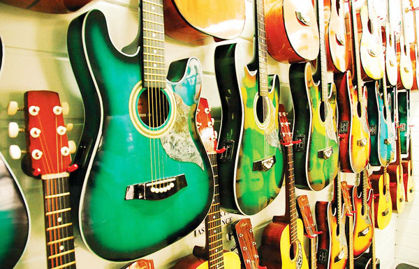 Alegre Guitar Factory