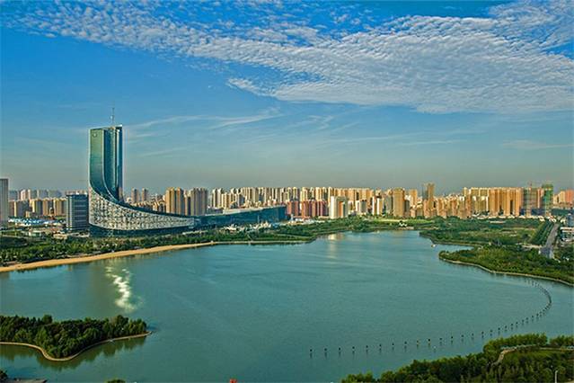 天鹅湖体育公园