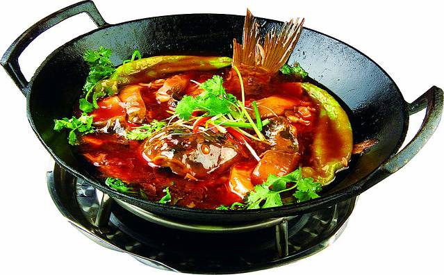 王老六铁锅炖鱼(长春路店)