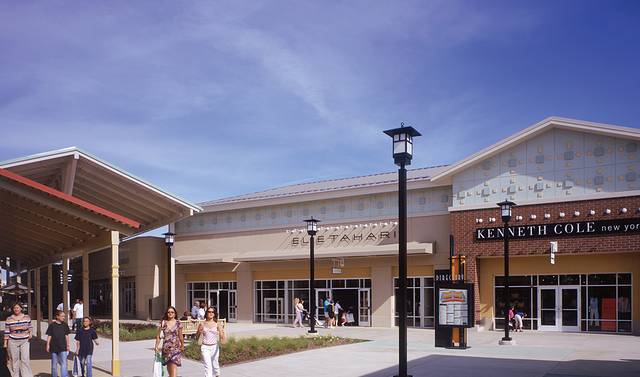 Chicago Premium Outlets