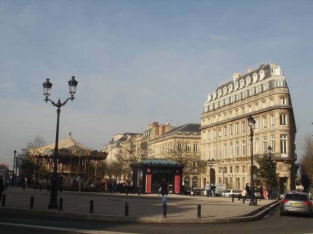 波尔多葡萄酒大厦