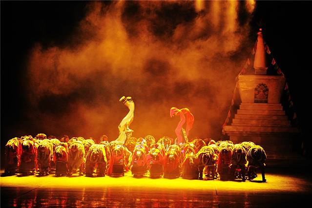 九寨沟藏族歌舞表演